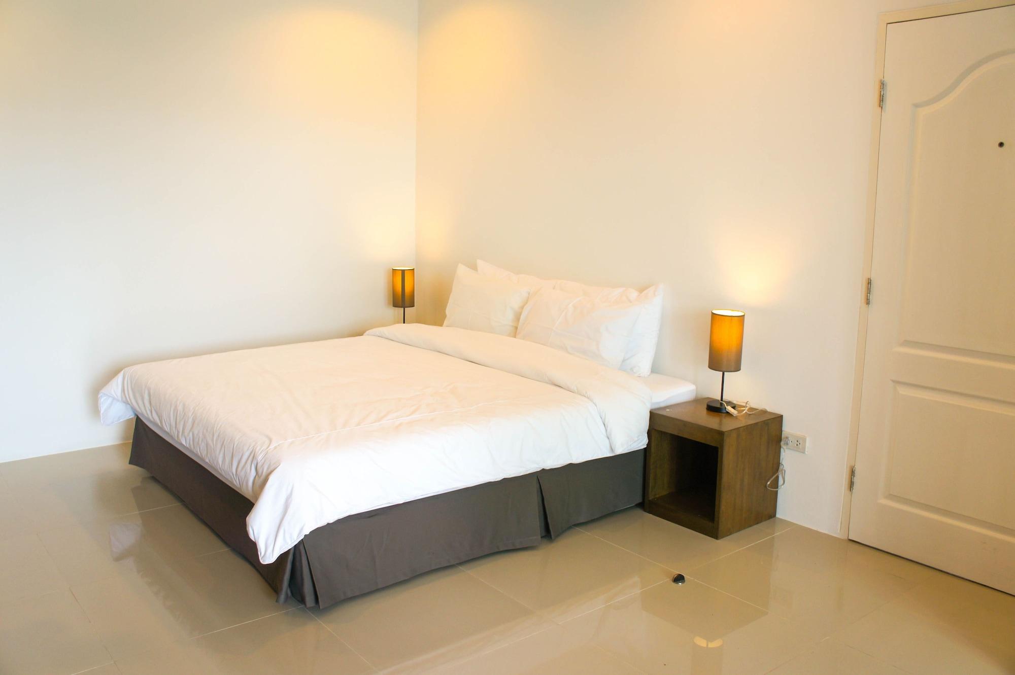 Chaba Place Hua Hin Exterior photo