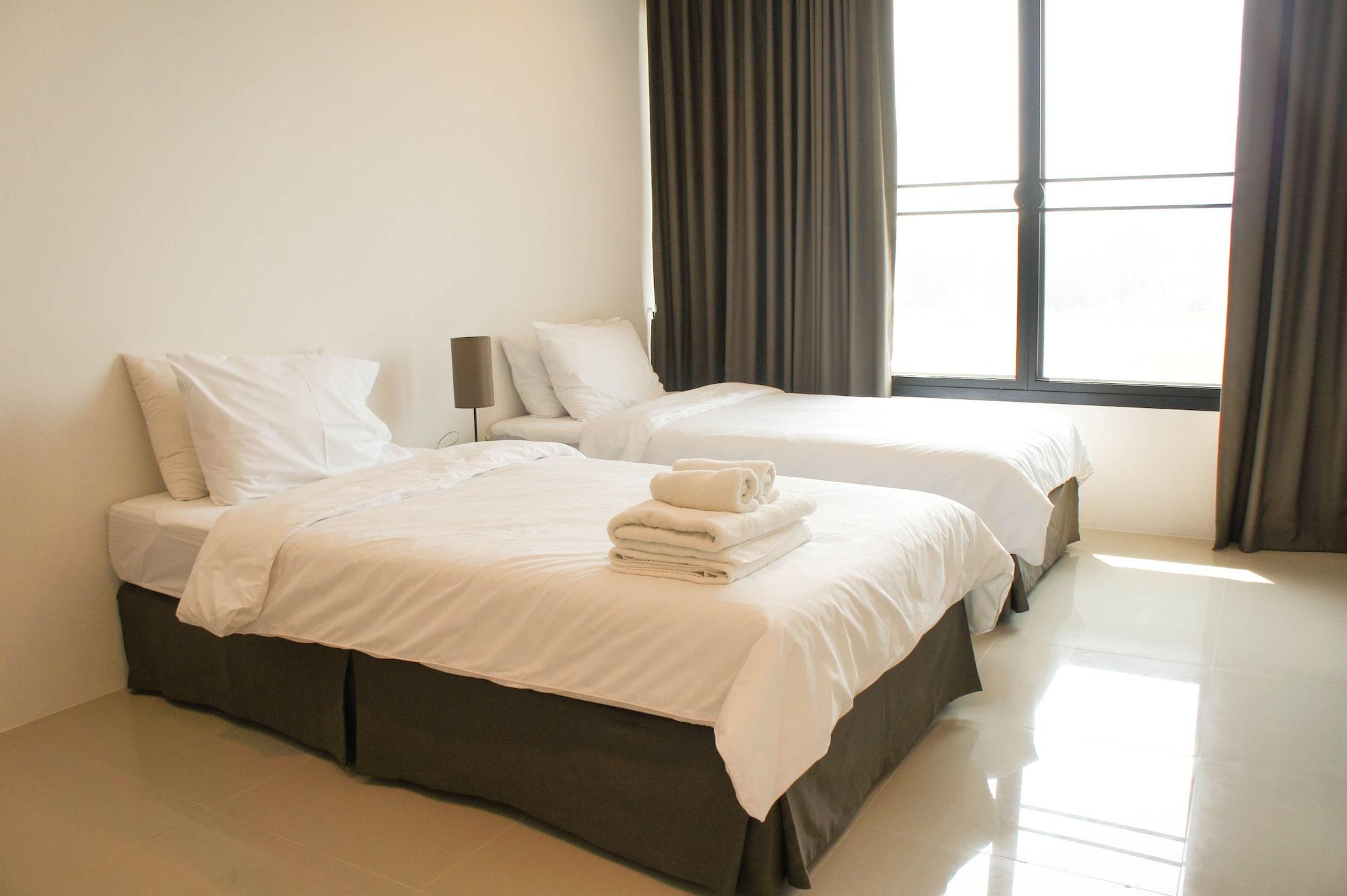 Chaba Place Hua Hin Exterior photo